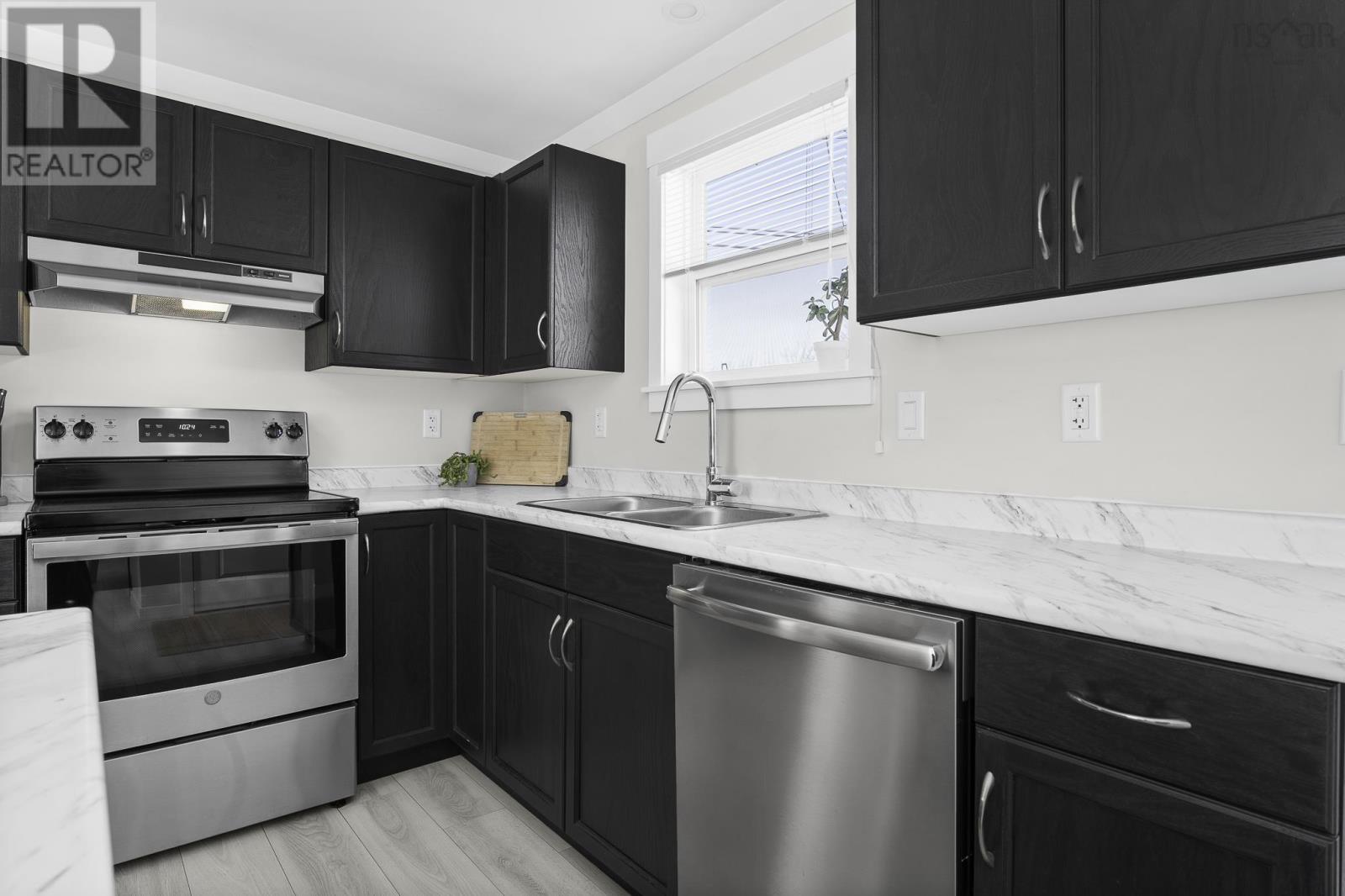 882 Duggan Drive, Beaver Bank, Nova Scotia  B4E 1L8 - Photo 16 - 202605194