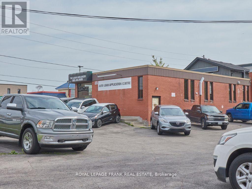 349 King Street W, Oshawa, Ontario  L1J 2J8 - Photo 6 - E13032624