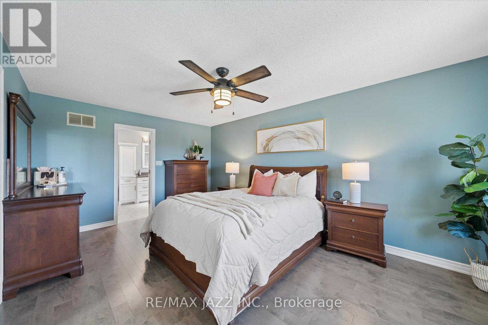 47 Waller Street, Whitby, Ontario  L1R 1Z8 - Photo 18 - E13032730