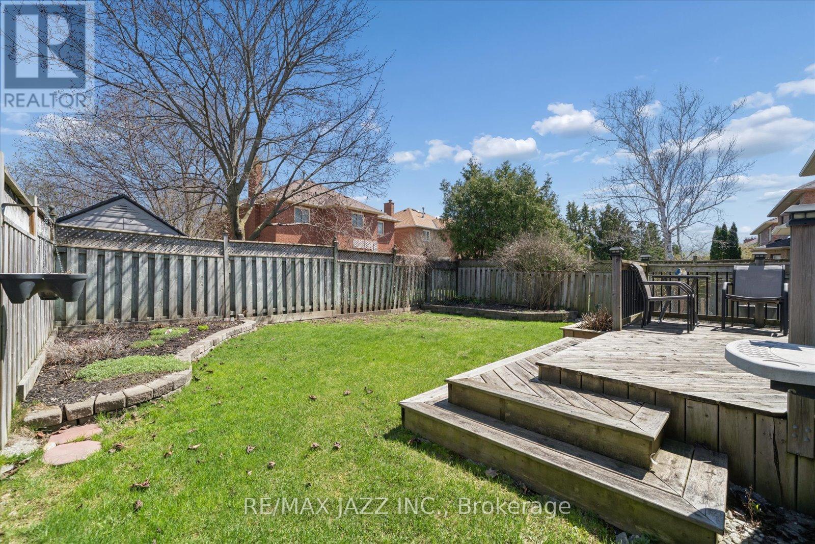 47 Waller Street, Whitby, Ontario  L1R 1Z8 - Photo 28 - E13032730