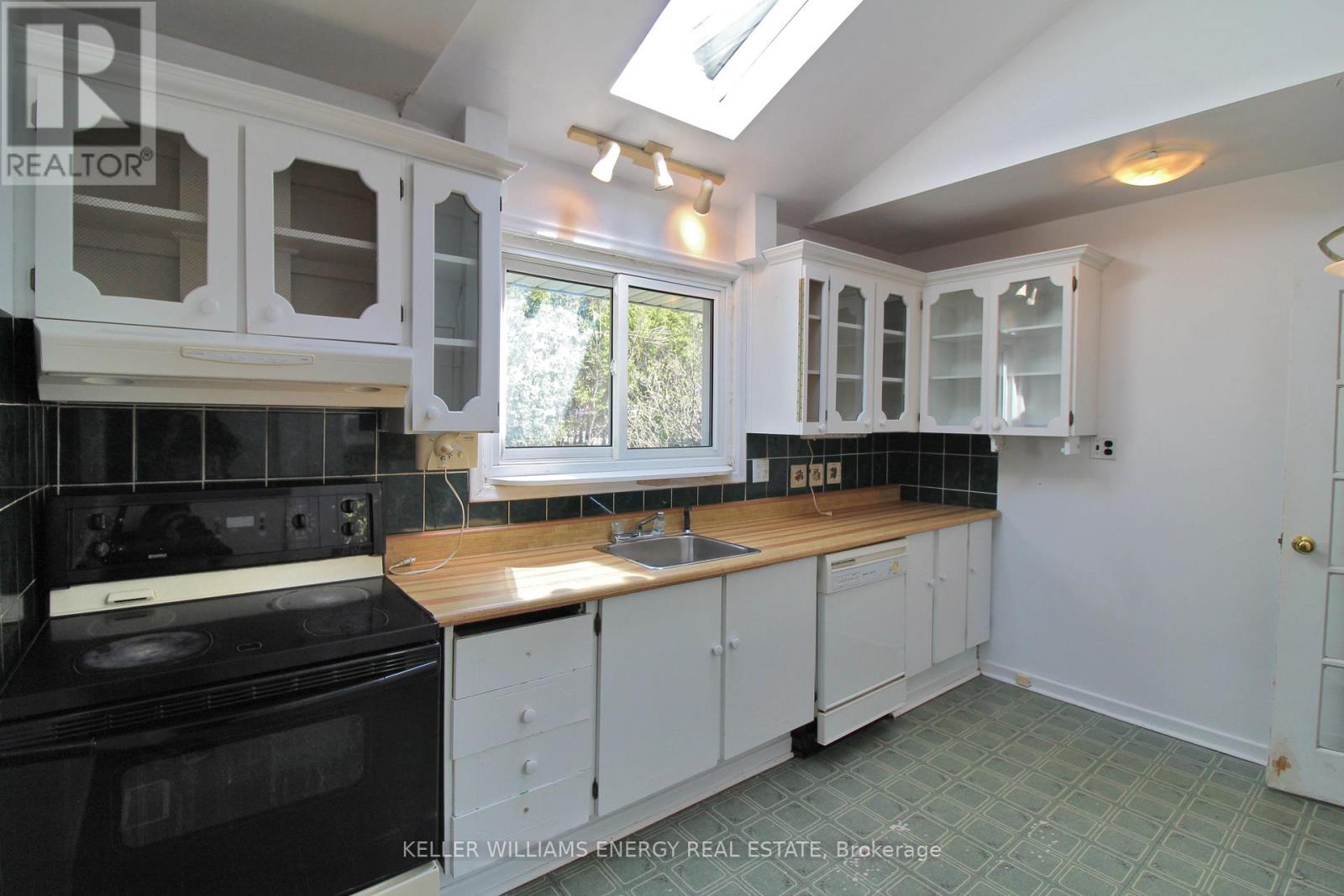 630 Buchan Avenue, Oshawa (Mclaughlin), Ontario  L1J 3A3 - Photo 7 - E13032740