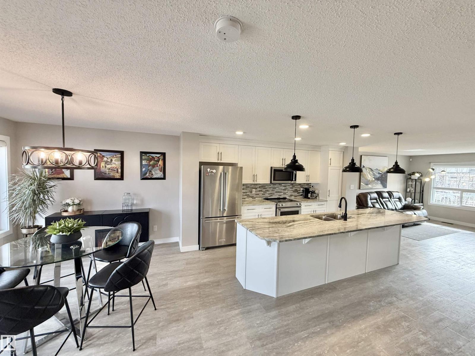 1234 Sandstone Bv, Sherwood Park, Alberta  T8H 1A9 - Photo 14 - E4483137