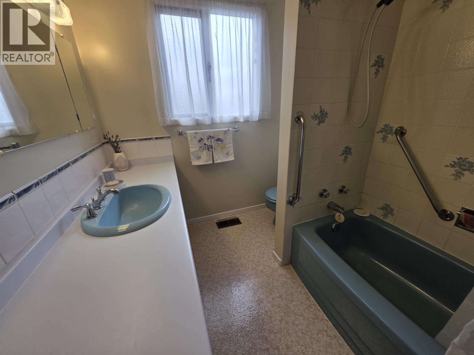 4815 Davis Avenue, Terrace, British Columbia  V8G 1Y2 - Photo 16 - R3114607