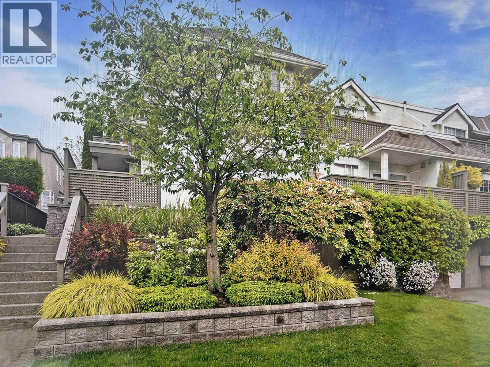 7 232 E 6th Street, North Vancouver, British Columbia  V7L 1P5 - Photo 2 - R3114734