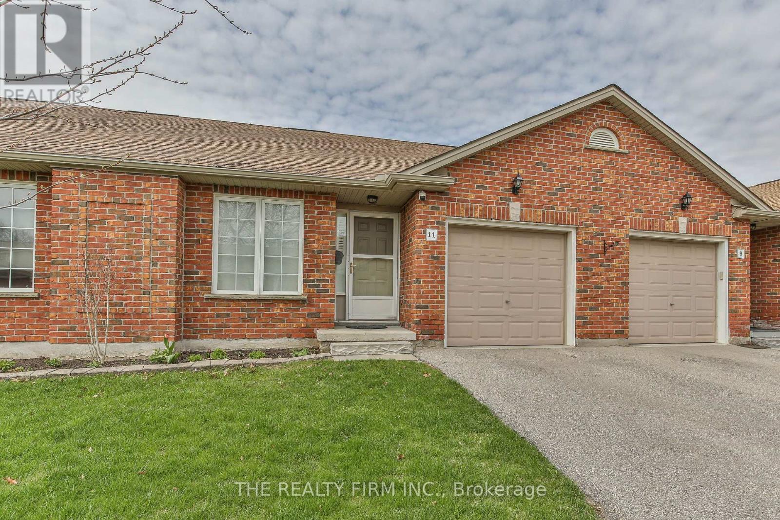 11 - 100 STROUD CRESCENT, London South, Ontario