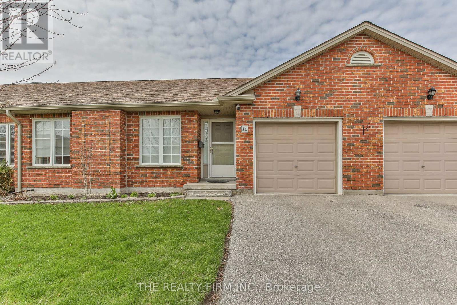 11 - 100 Stroud Crescent, London South, Ontario  N6E 4A1 - Photo 2 - X13032722