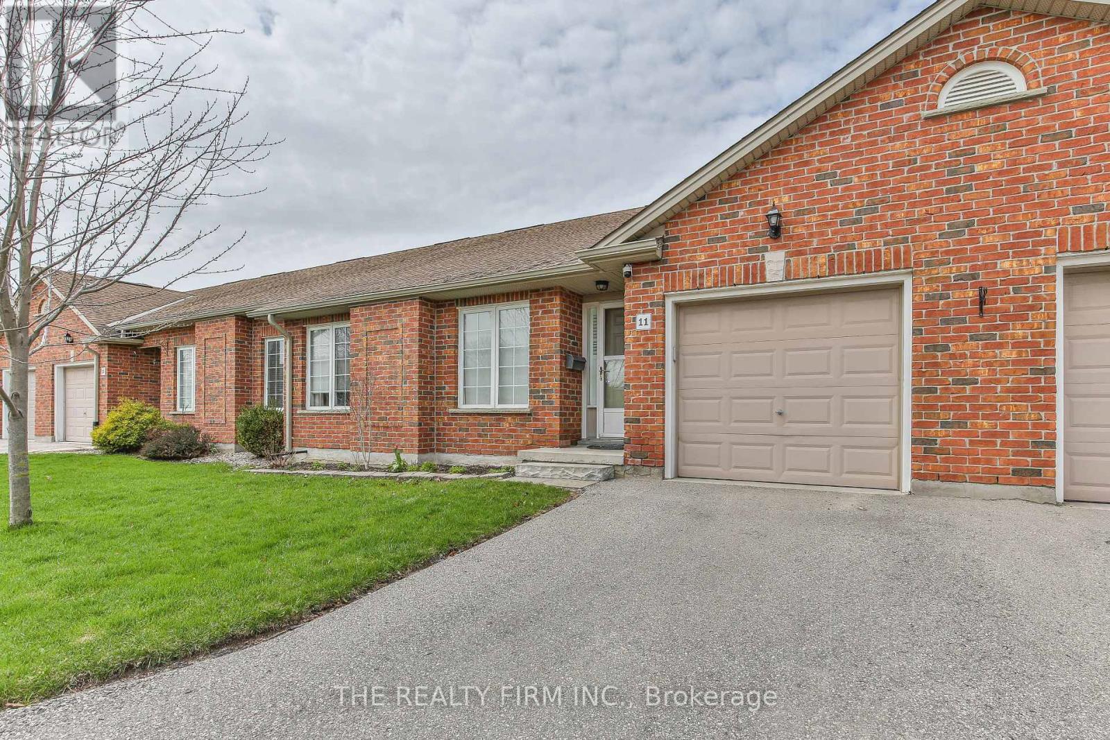 11 - 100 Stroud Crescent, London South, Ontario  N6E 4A1 - Photo 3 - X13032722