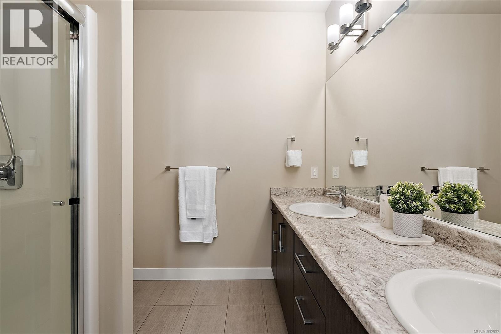 6 Massey Pl, View Royal, British Columbia  V9B 0S9 - Photo 16 - 1032932