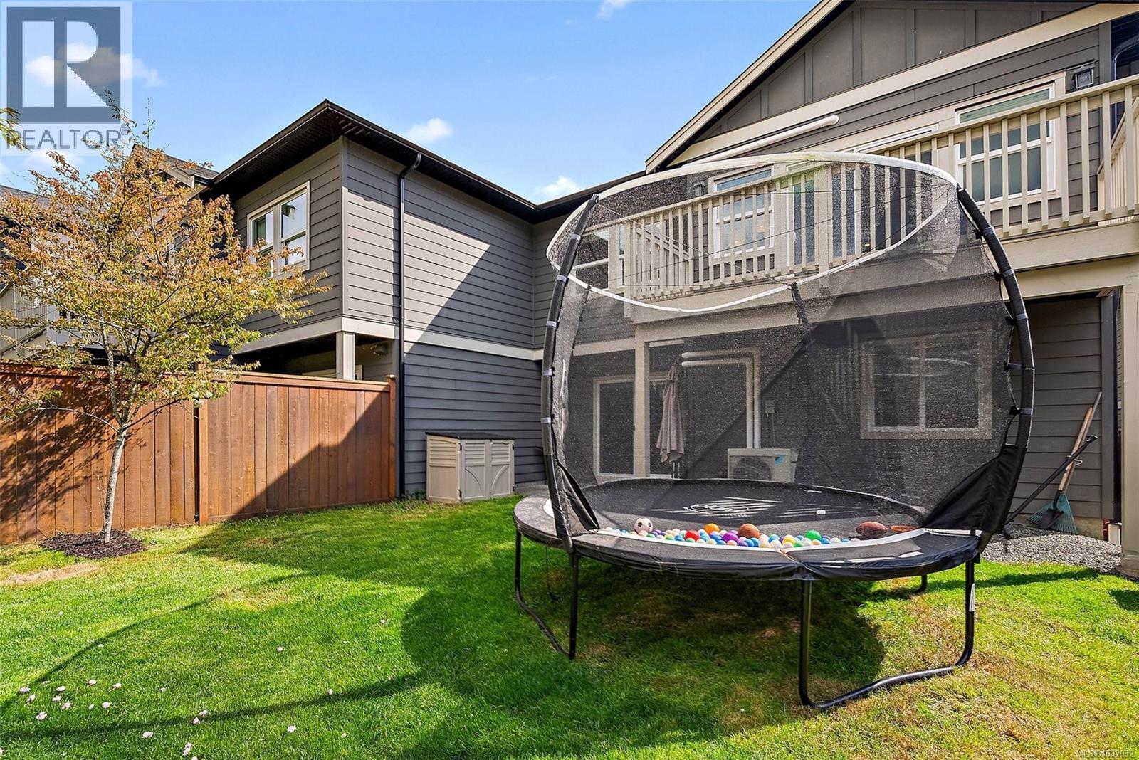 6 Massey Pl, View Royal, British Columbia  V9B 0S9 - Photo 26 - 1032932