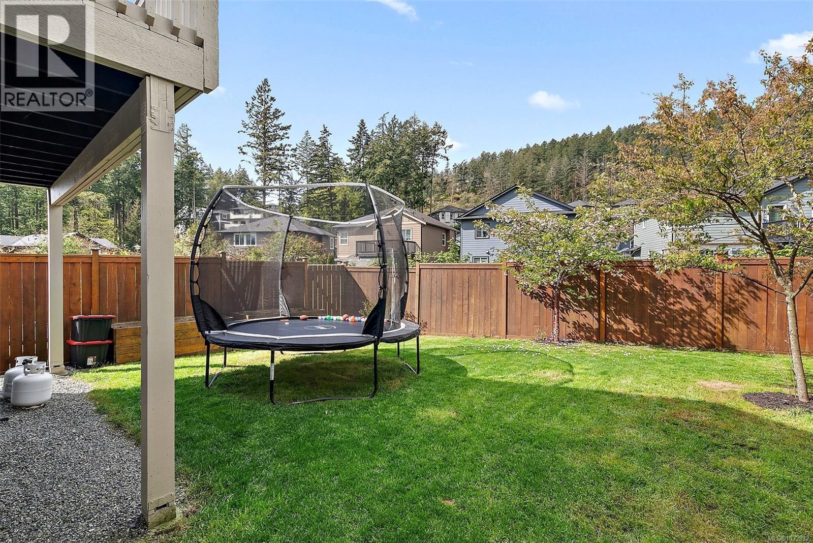 6 Massey Pl, View Royal, British Columbia  V9B 0S9 - Photo 28 - 1032932