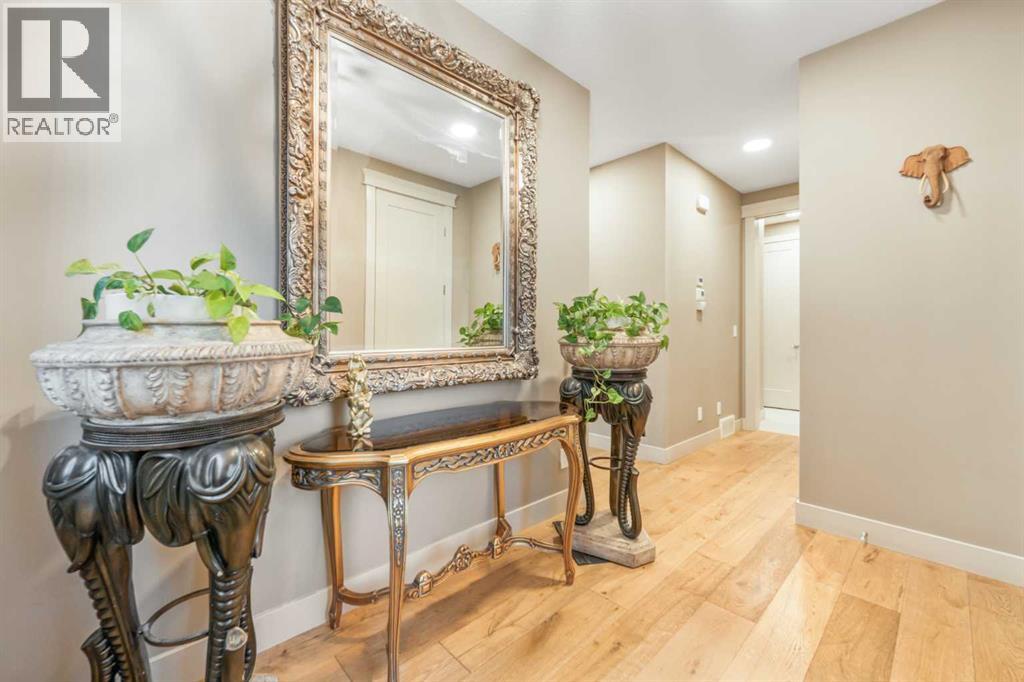 105 Carringvue Manor NW, Calgary, Alberta  T3P 0W2 - Photo 35 - A2294459