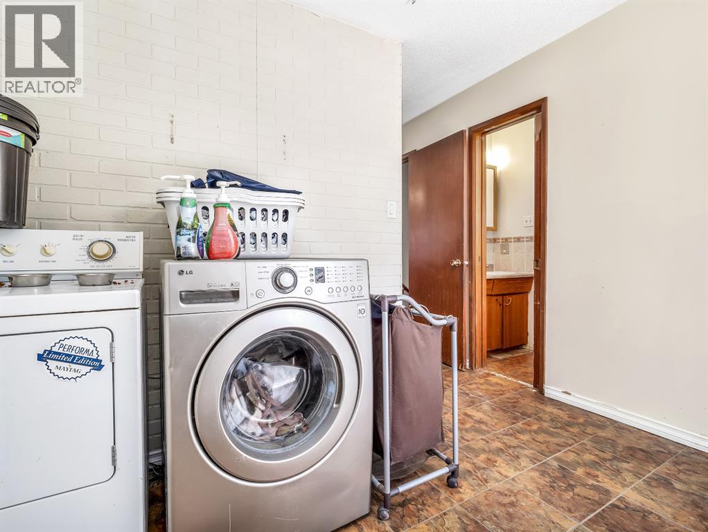 5502 45 Avenue, Taber, Alberta  T1G 1C4 - Photo 17 - A2303973