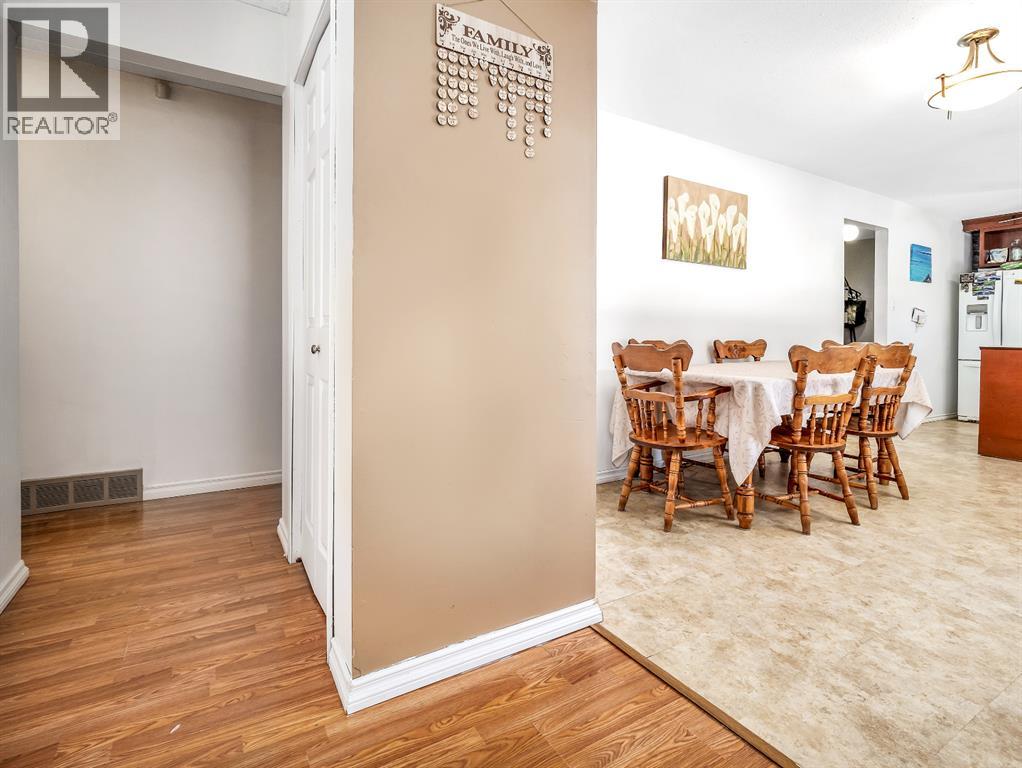 5502 45 Avenue, Taber, Alberta  T1G 1C4 - Photo 5 - A2303973