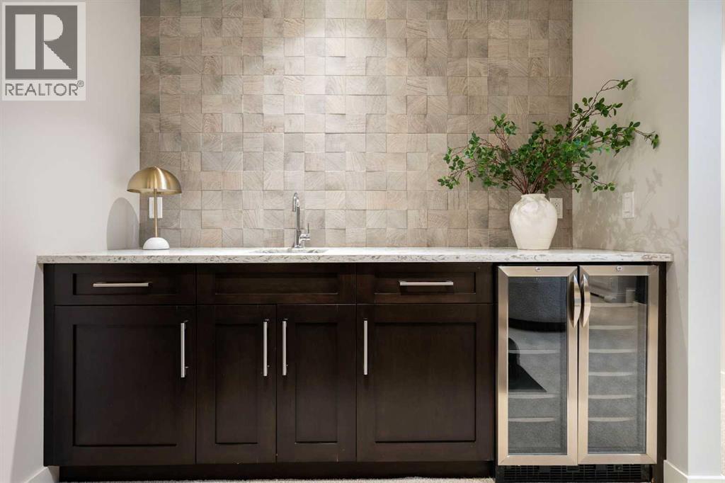 2201 Bowness Road Nw, Calgary, Alberta  T2N 3L4 - Photo 33 - A2300474