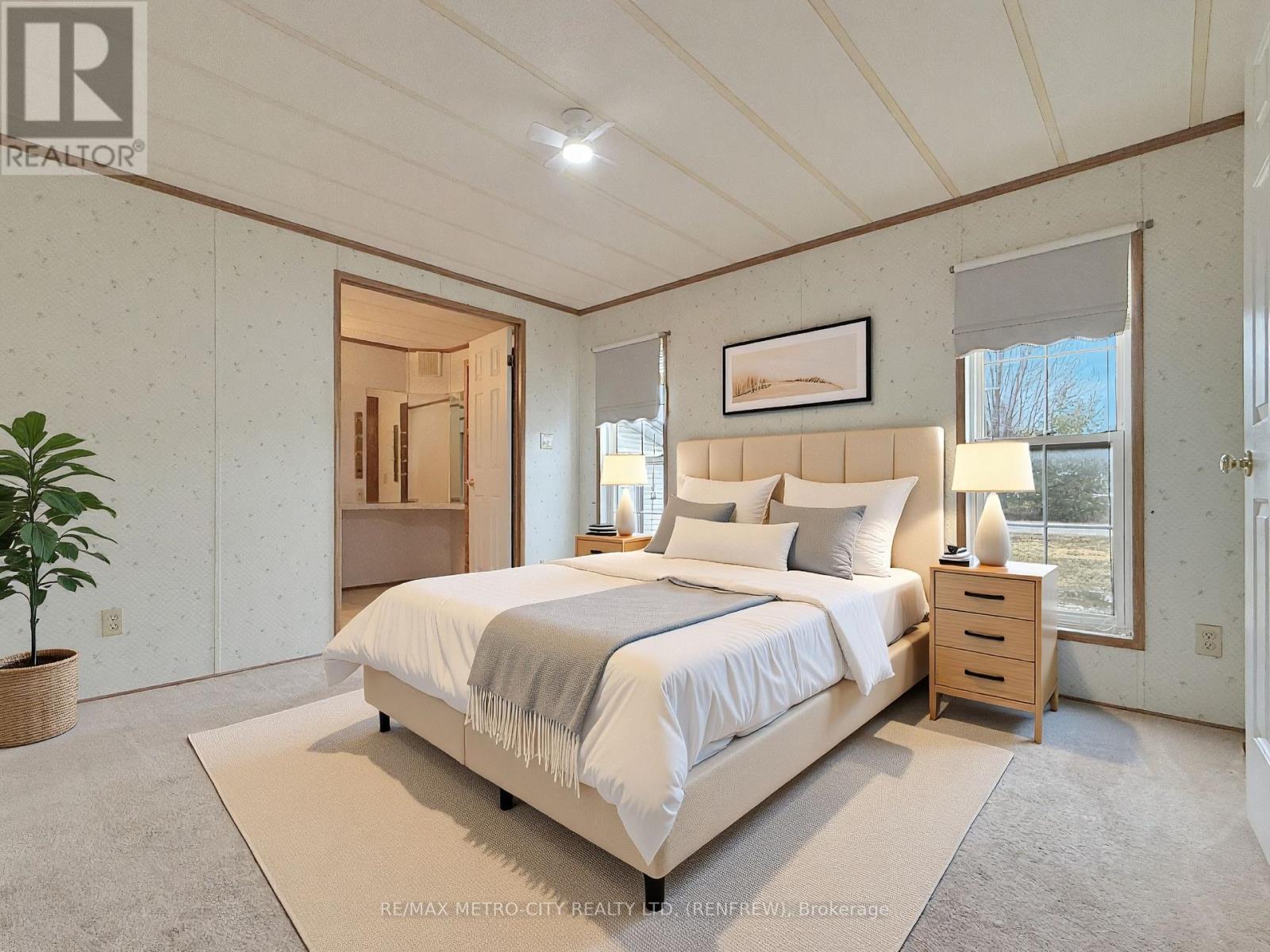 34 Sunset Lane, Horton, Ontario  K7V 0A5 - Photo 14 - X13032702