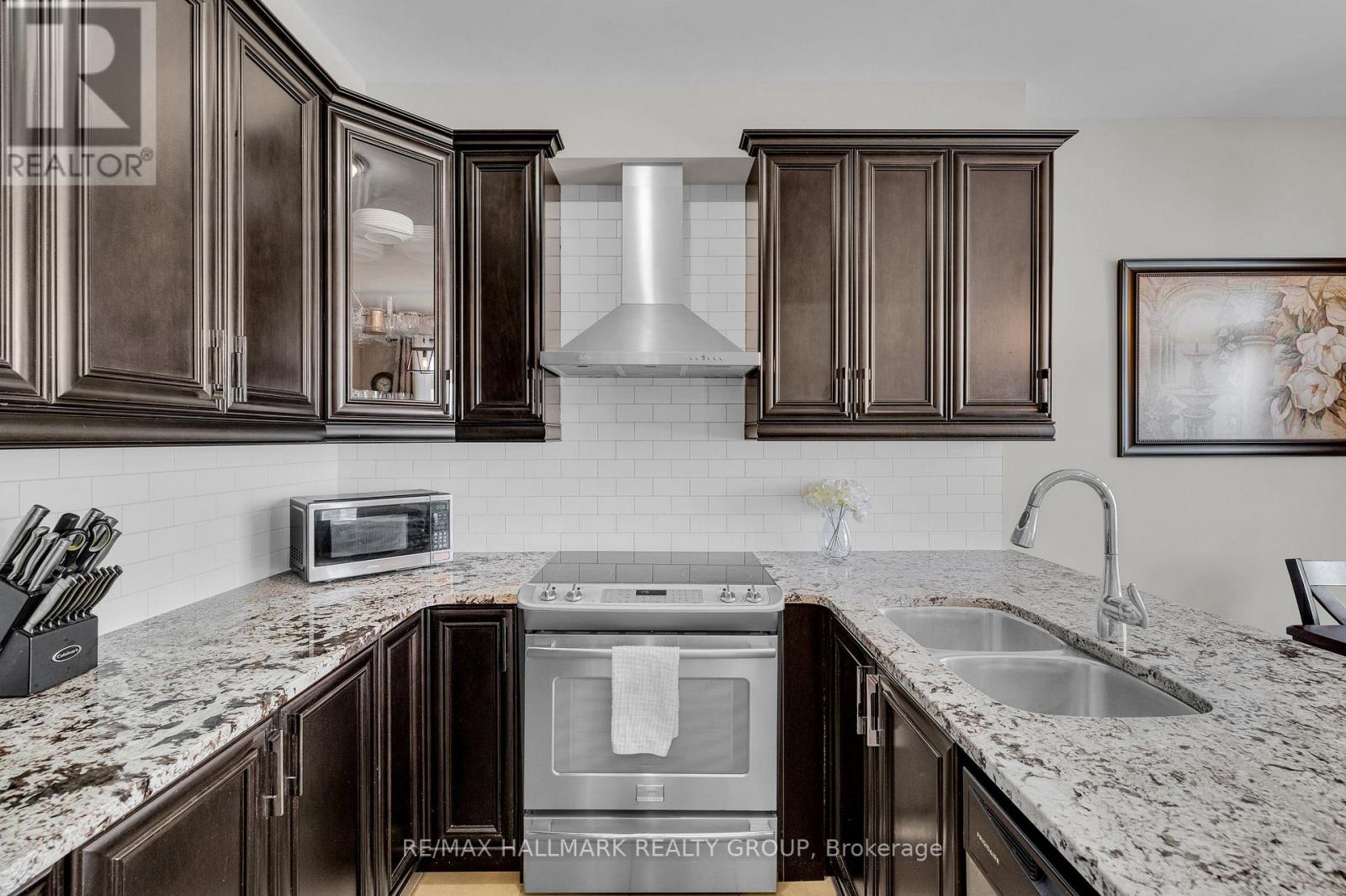 229 Meadowbreeze Drive, Ottawa, Ontario  K2M 3A6 - Photo 22 - X13032662