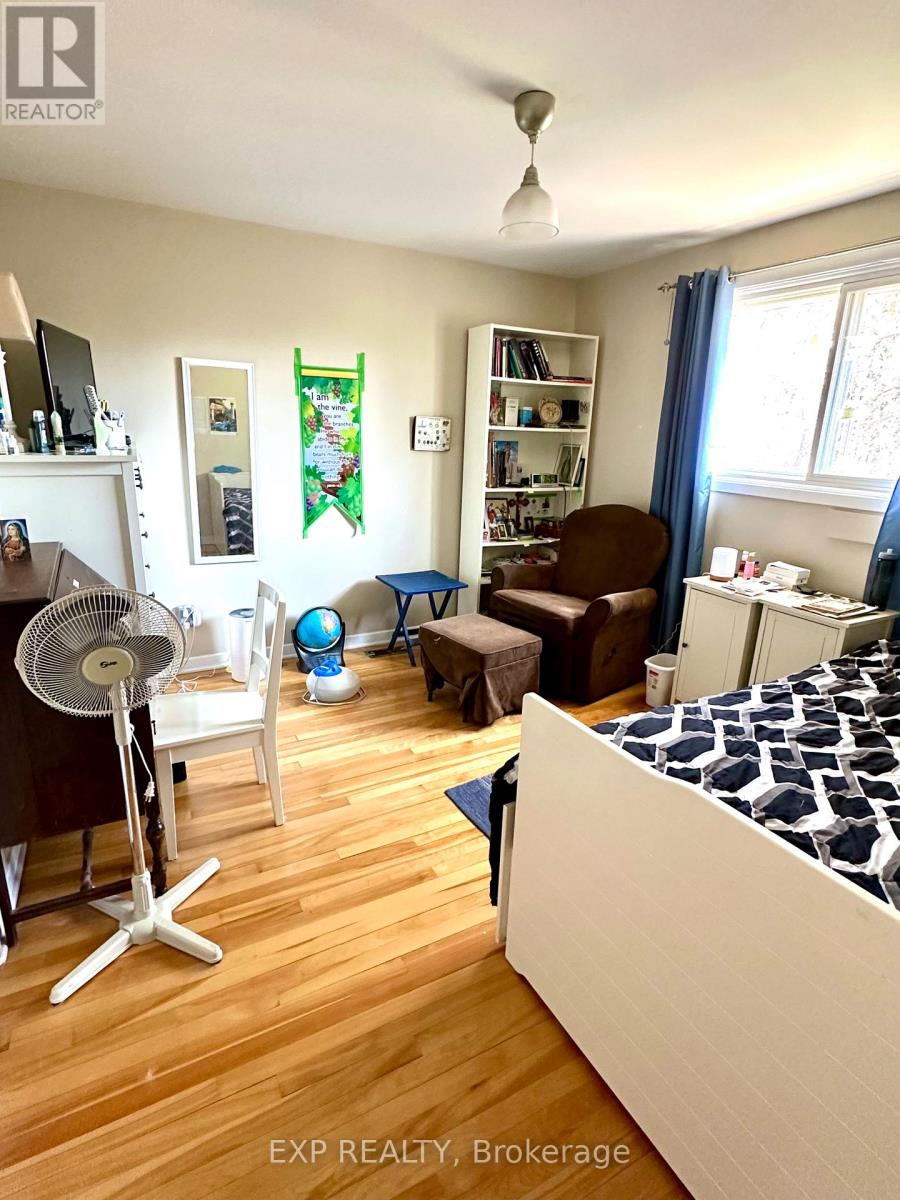 911 Pinewood Crescent, Ottawa, Ontario  K2B 5Y3 - Photo 10 - X13032678