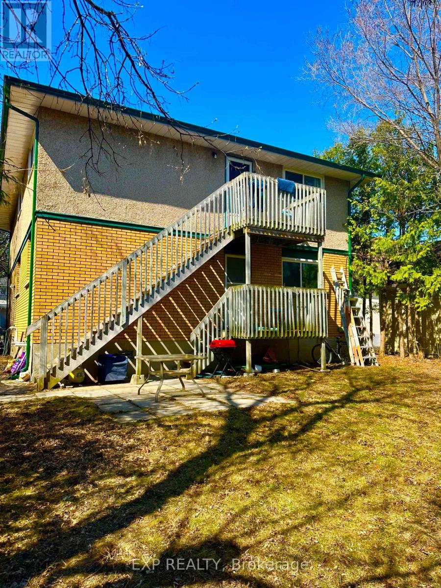 911 Pinewood Crescent, Ottawa, Ontario  K2B 5Y3 - Photo 18 - X13032678