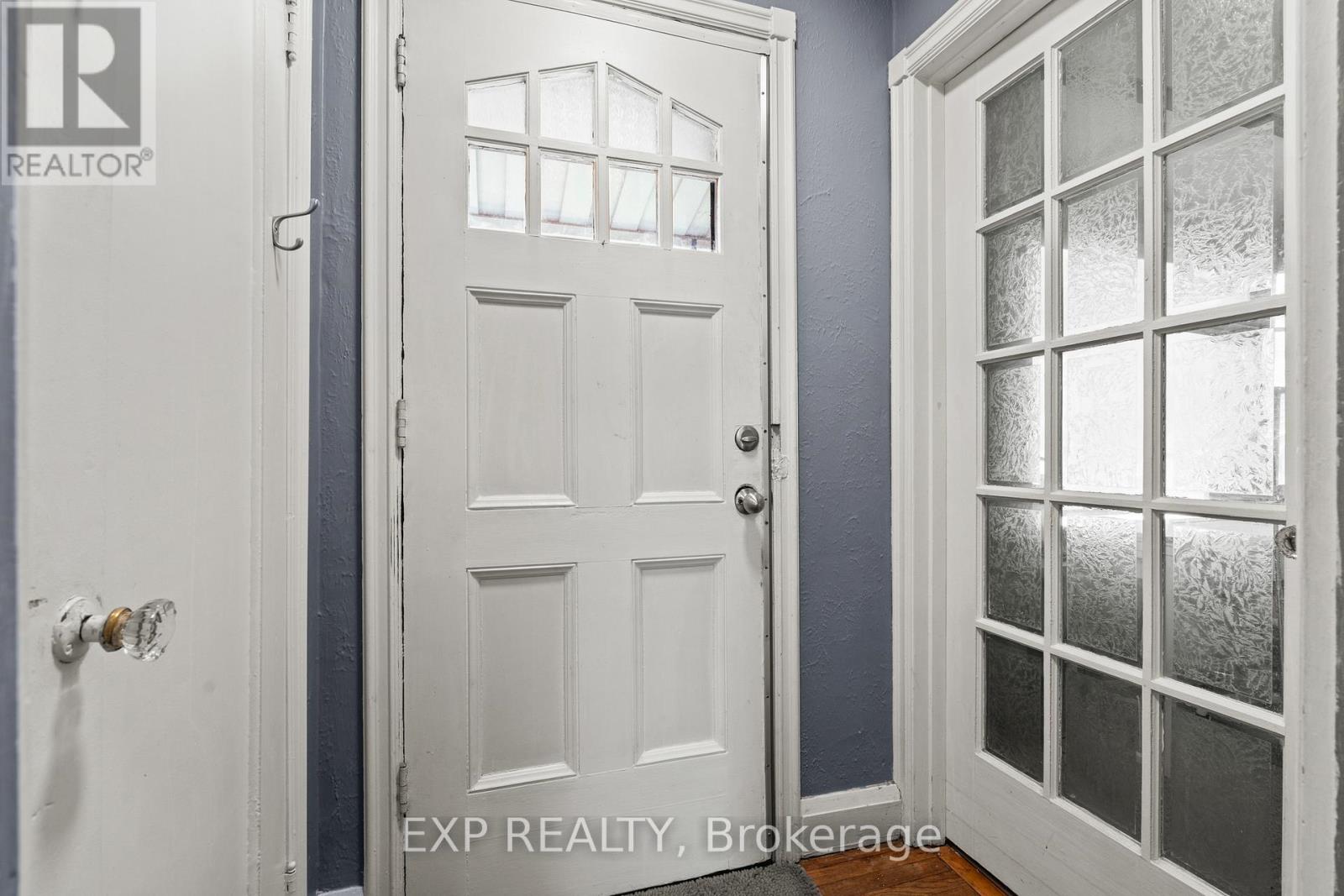 25 East 39th Street, Hamilton, Ontario  L8V 4G9 - Photo 4 - X13032718