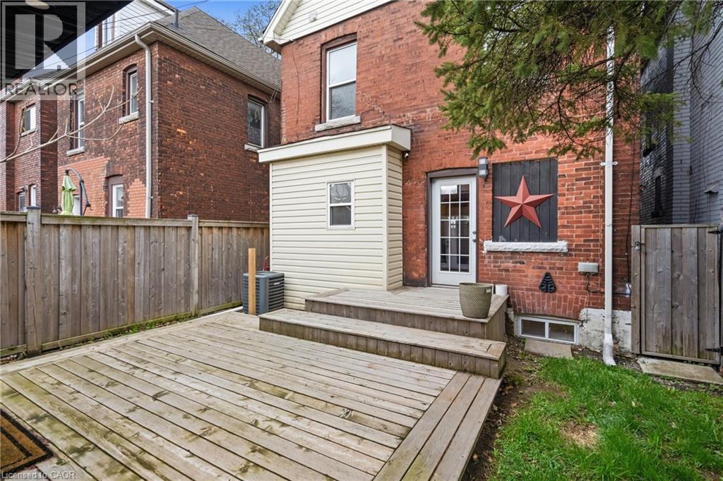 104 Barnesdale Avenue N, Hamilton, Ontario  L8L 6S5 - Photo 30 - 40822157