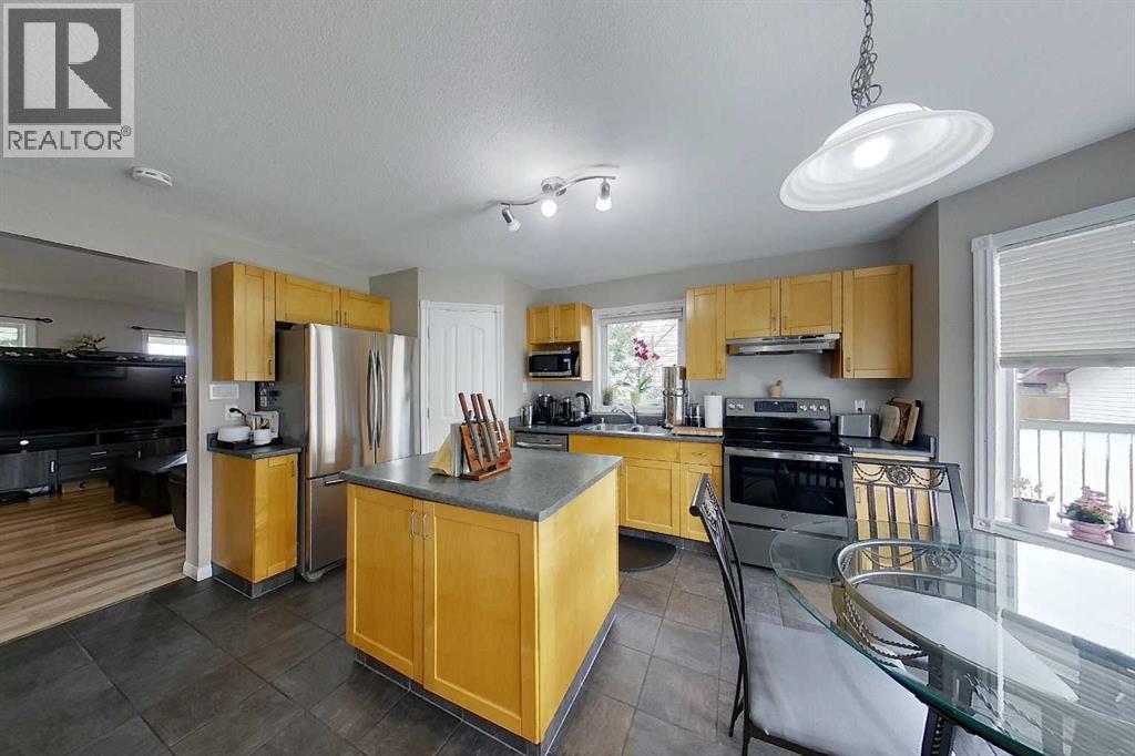 708 8 Avenue Sw, Slave Lake, Alberta  T0G 2A4 - Photo 9 - A2290656