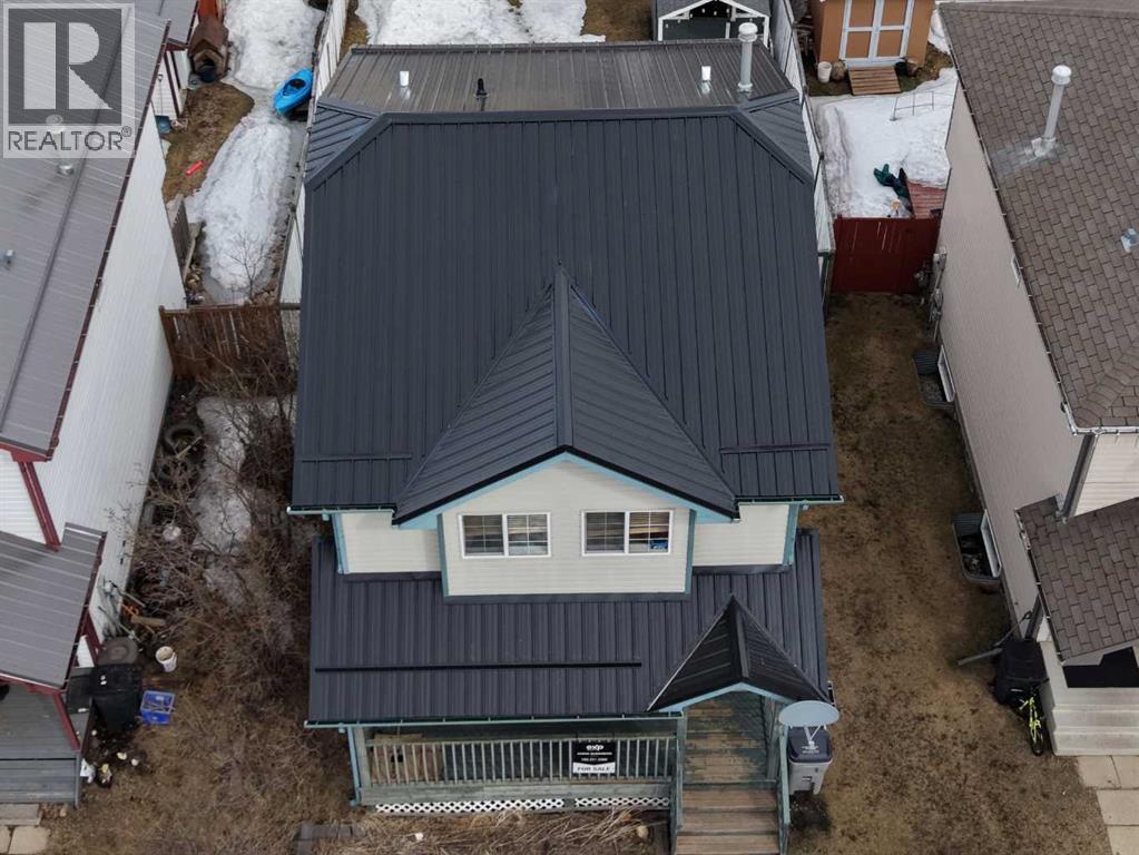 708 8 Avenue Sw, Slave Lake, Alberta  T0G 2A4 - Photo 2 - A2290656