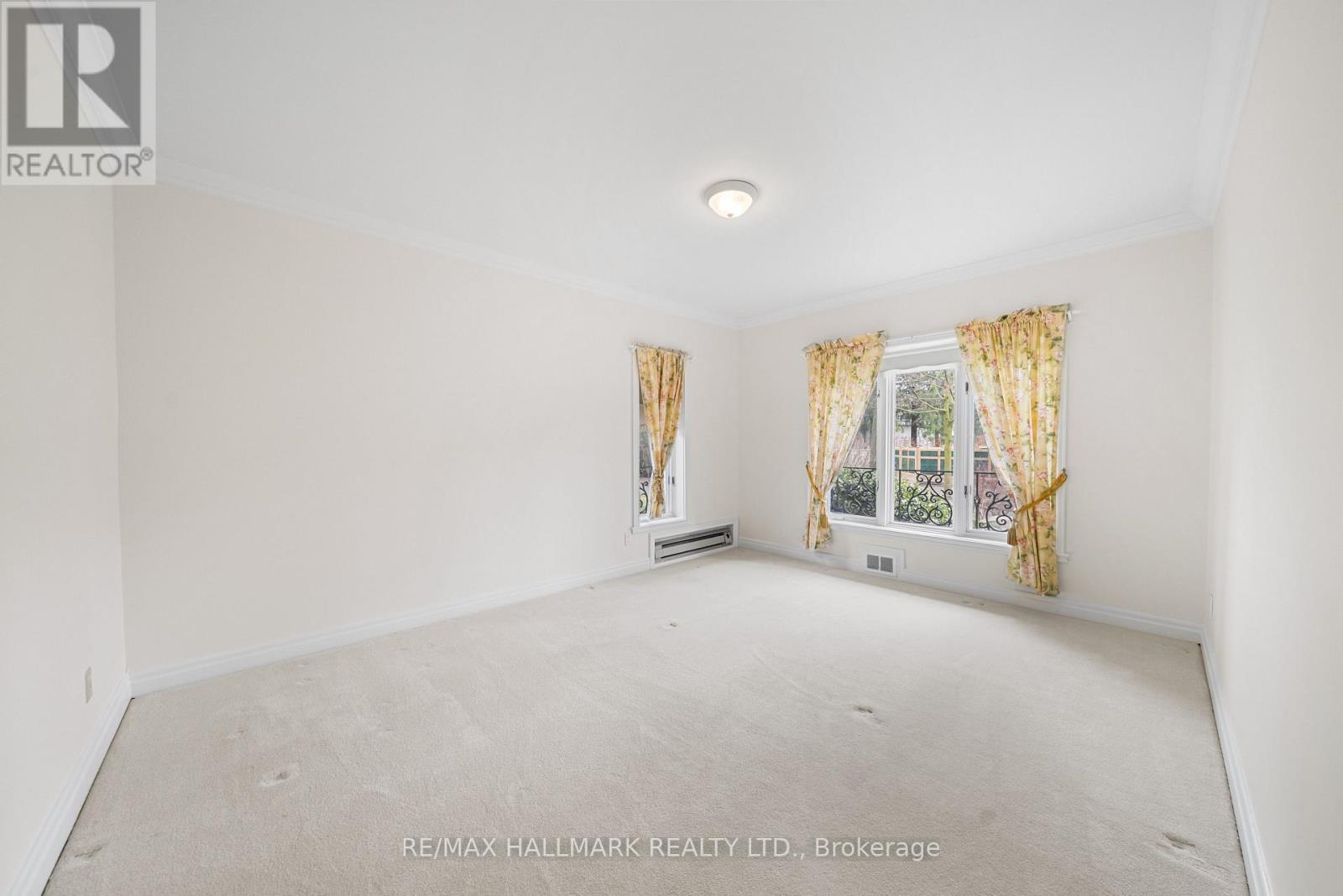 154 Valley Road, Toronto, Ontario  M2L 1G4 - Photo 31 - C13020732