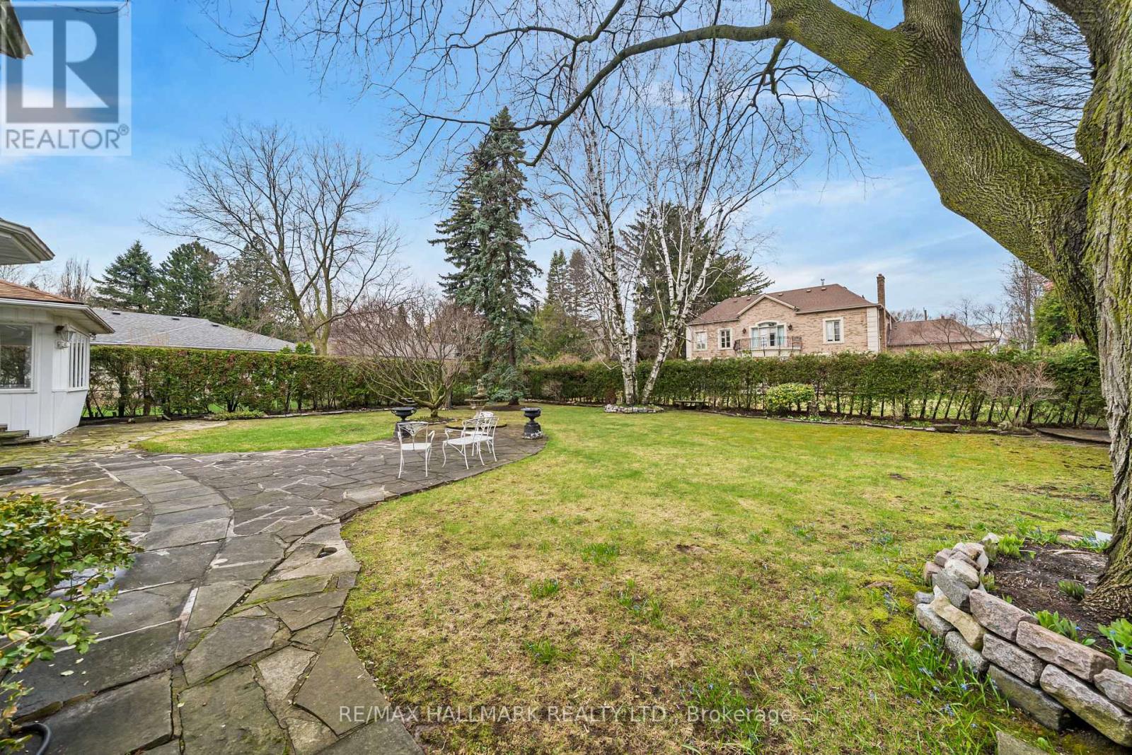 154 Valley Road, Toronto, Ontario  M2L 1G4 - Photo 45 - C13020732
