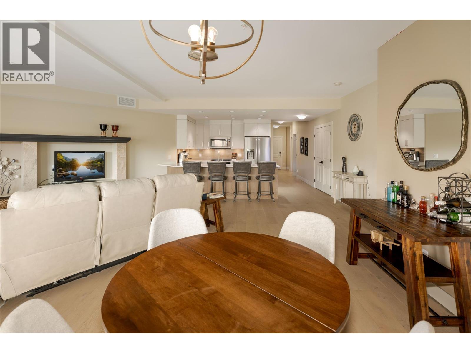 3865 Truswell Road Unit# 204, Kelowna, British Columbia  V1W 3K9 - Photo 7 - 10384312