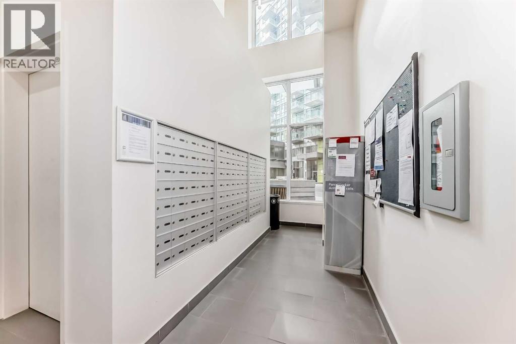 810, 10 Brentwood Common NW, Calgary, Alberta  T2L 1K8 - Photo 32 - A2256850