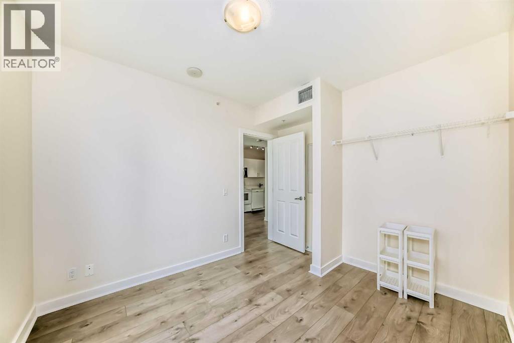 810, 10 Brentwood Common NW, Calgary, Alberta  T2L 1K8 - Photo 17 - A2256850