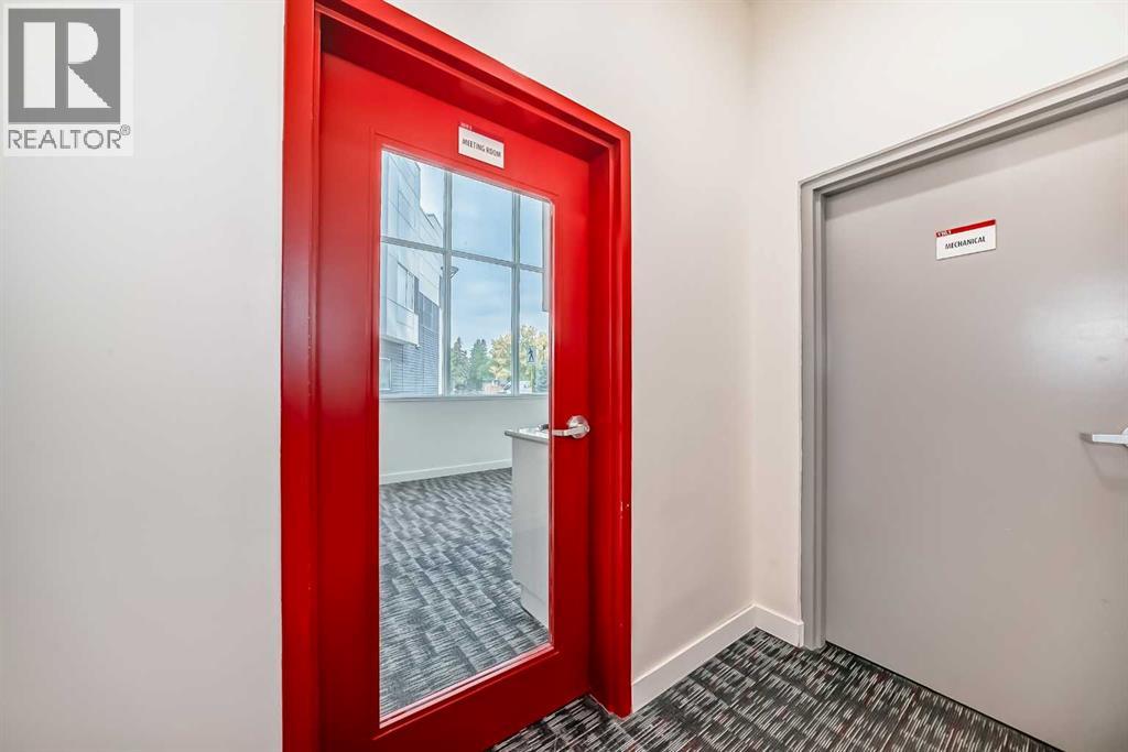 810, 10 Brentwood Common NW, Calgary, Alberta  T2L 1K8 - Photo 30 - A2256850