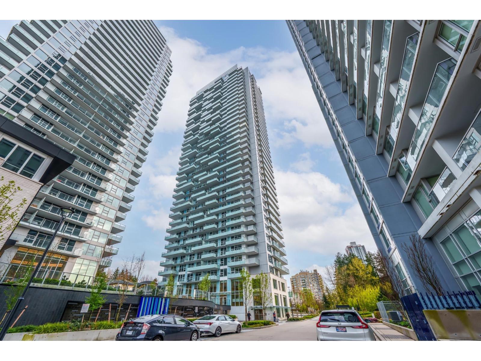 3706 13768 100 Avenue, Surrey, British Columbia  V3T 0V2 - Photo 1 - R3114105