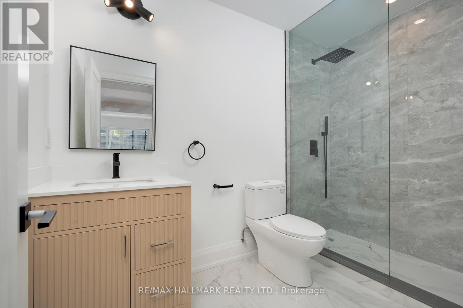 45 Drynoch Avenue, Richmond Hill, Ontario  L4E 3E7 - Photo 34 - N12897382