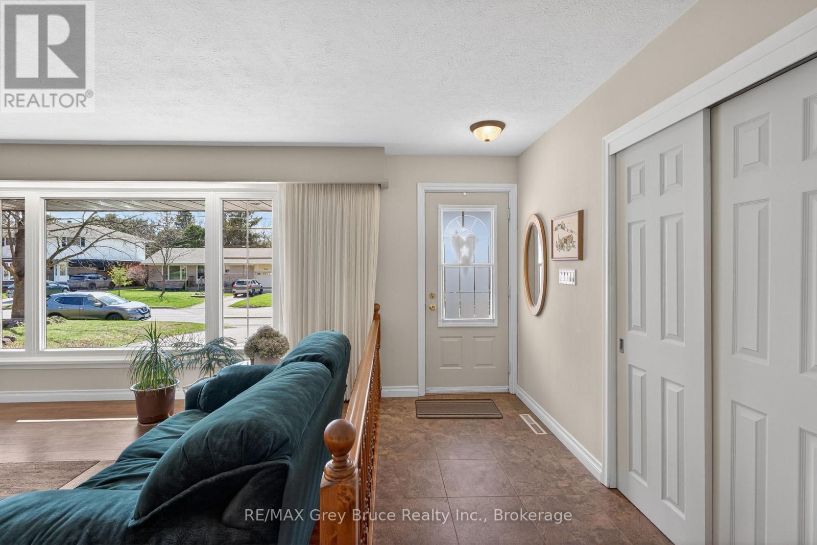 331 8th Avenue E, Owen Sound, Ontario  N4K 3A3 - Photo 19 - X13032716