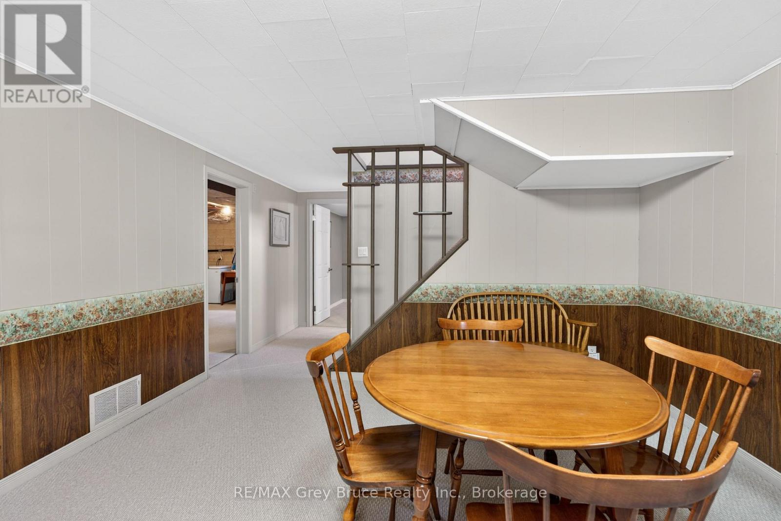 331 8th Avenue E, Owen Sound, Ontario  N4K 3A3 - Photo 36 - X13032716