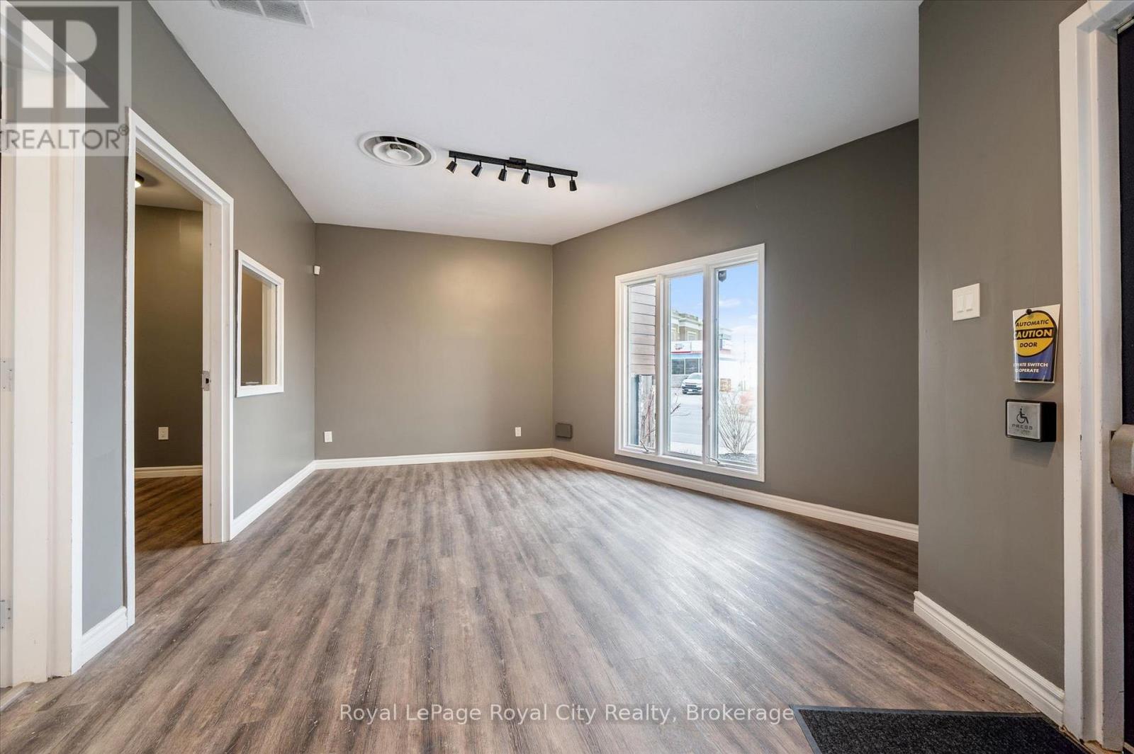 450 Dundas Street N, Cambridge, Ontario  N1R 5R4 - Photo 15 - X13032768