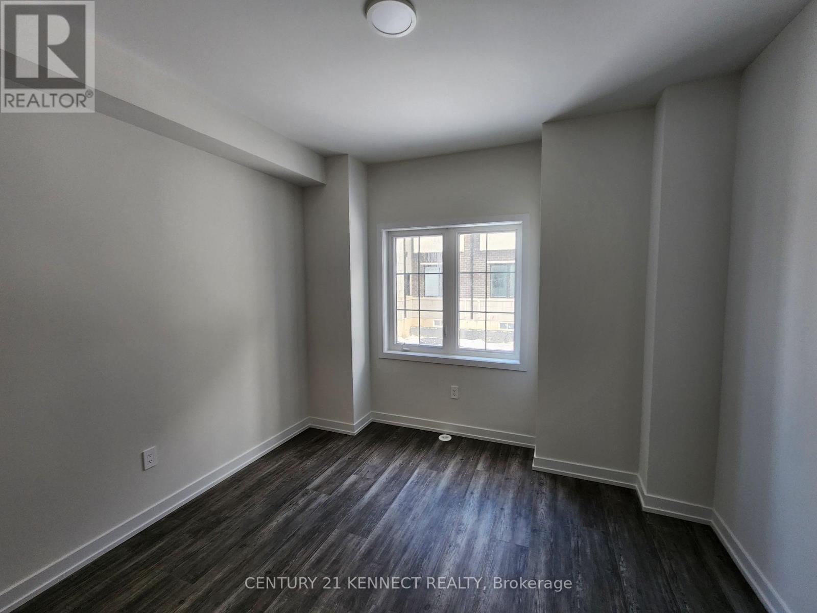 8 Victor Metcalf Lane, Richmond Hill, Ontario  L4B 0J7 - Photo 9 - N12906742