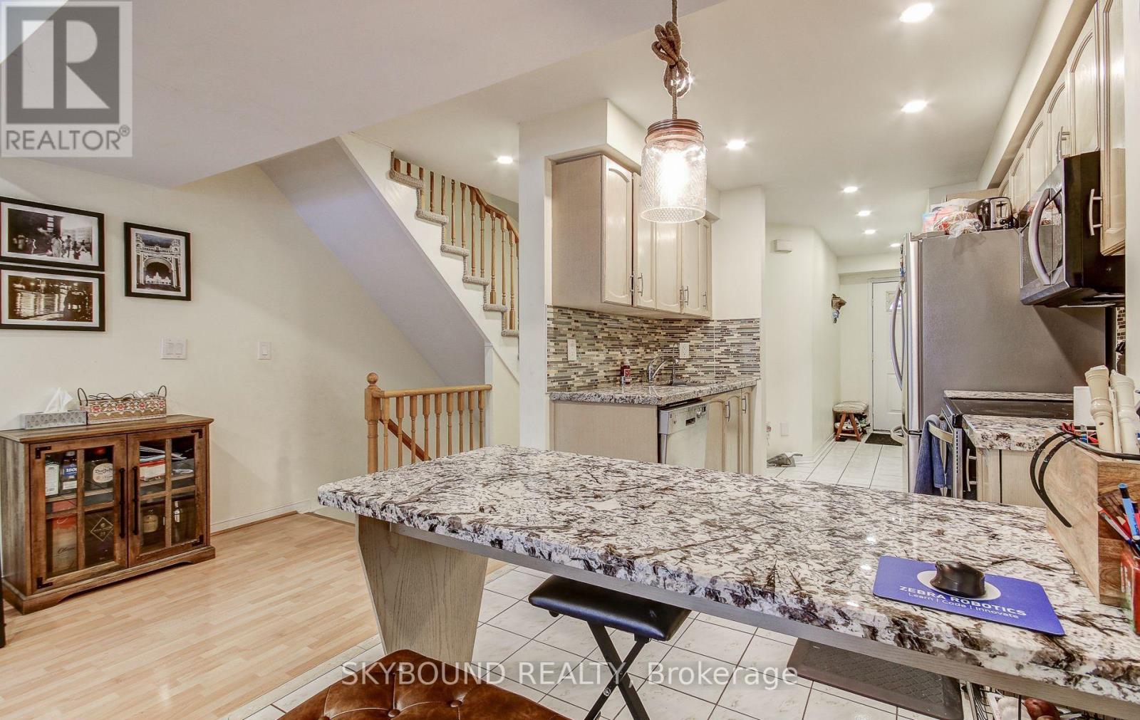 75 - 55 Barondale Drive, Mississauga, Ontario  L4Z 3N8 - Photo 8 - W12689078