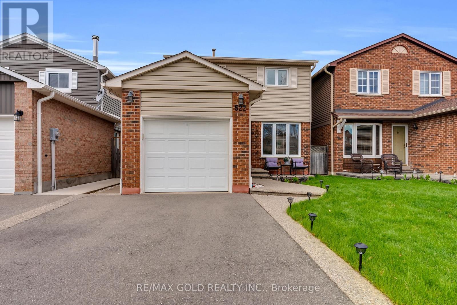 522 Roseheath Drive, Milton, Ontario  L9T 4V6 - Photo 2 - W13026970