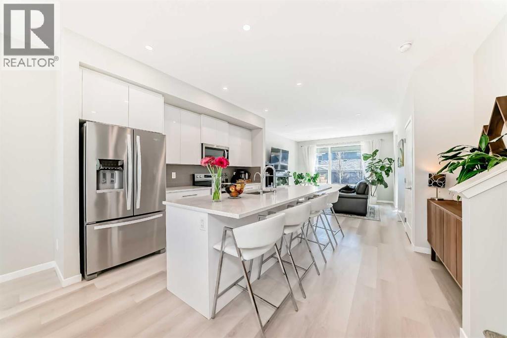 347 D'arcy Ranch Drive, Okotoks, Alberta  T1S 5T4 - Photo 3 - A2294732