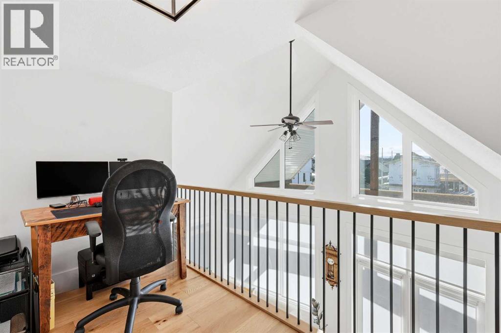 306 Cottageclub Link, Rural Rocky View County, Alberta  T4C 1B1 - Photo 24 - A2296125