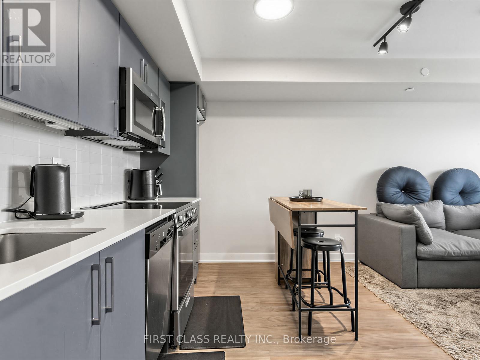 616 - 38 Monte Kwinter Court, Toronto, Ontario  M3H 0E2 - Photo 6 - C13032600