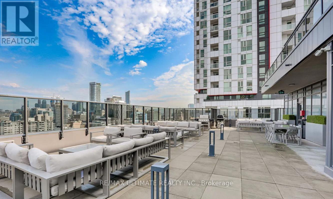 2508 - 330 Richmond Street W, Toronto, Ontario  M5V 1X2 - Photo 16 - C13032604