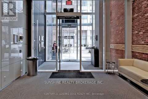 4604 - 15 Grenville Street, Toronto, Ontario  M4Y 1A1 - Photo 2 - C13032668