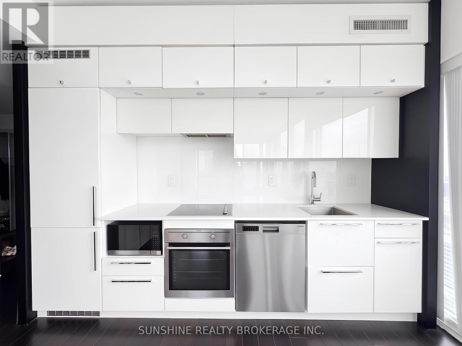 4604 - 15 Grenville Street, Toronto, Ontario  M4Y 1A1 - Photo 6 - C13032668