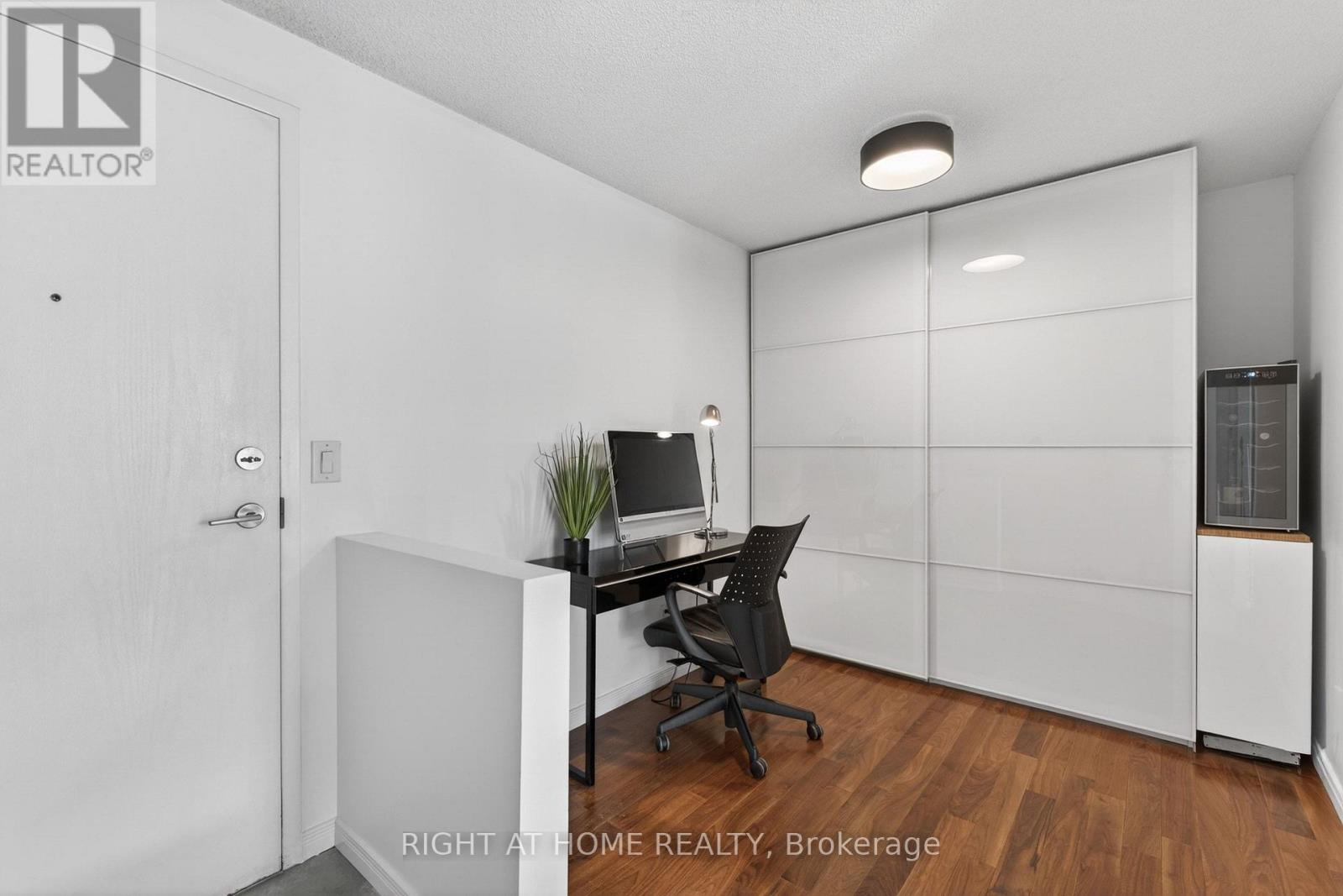 534 - 109 Front Street E, Toronto, Ontario  M5A 4P7 - Photo 4 - C13032764