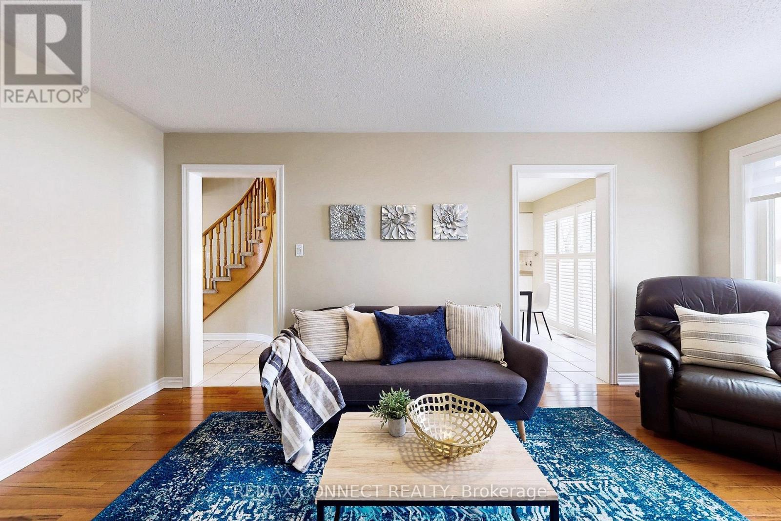 111 Dali Crescent, Toronto, Ontario  M1B 5Y3 - Photo 10 - E13032688