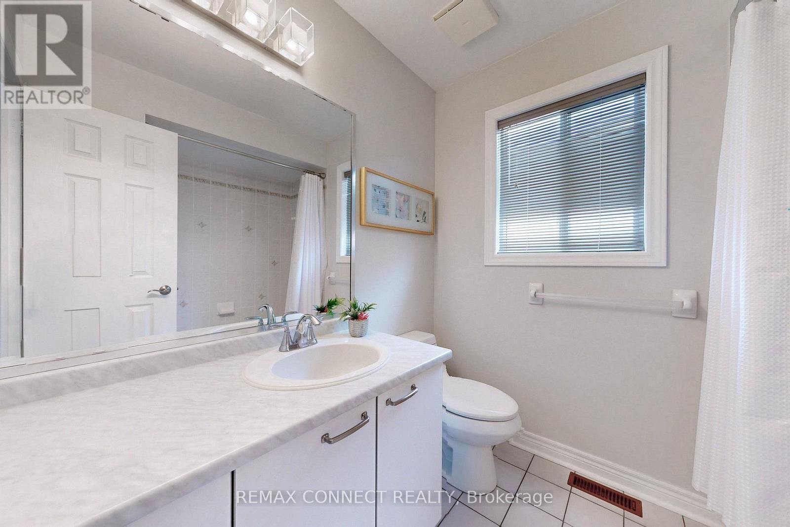 111 Dali Crescent, Toronto, Ontario  M1B 5Y3 - Photo 31 - E13032688