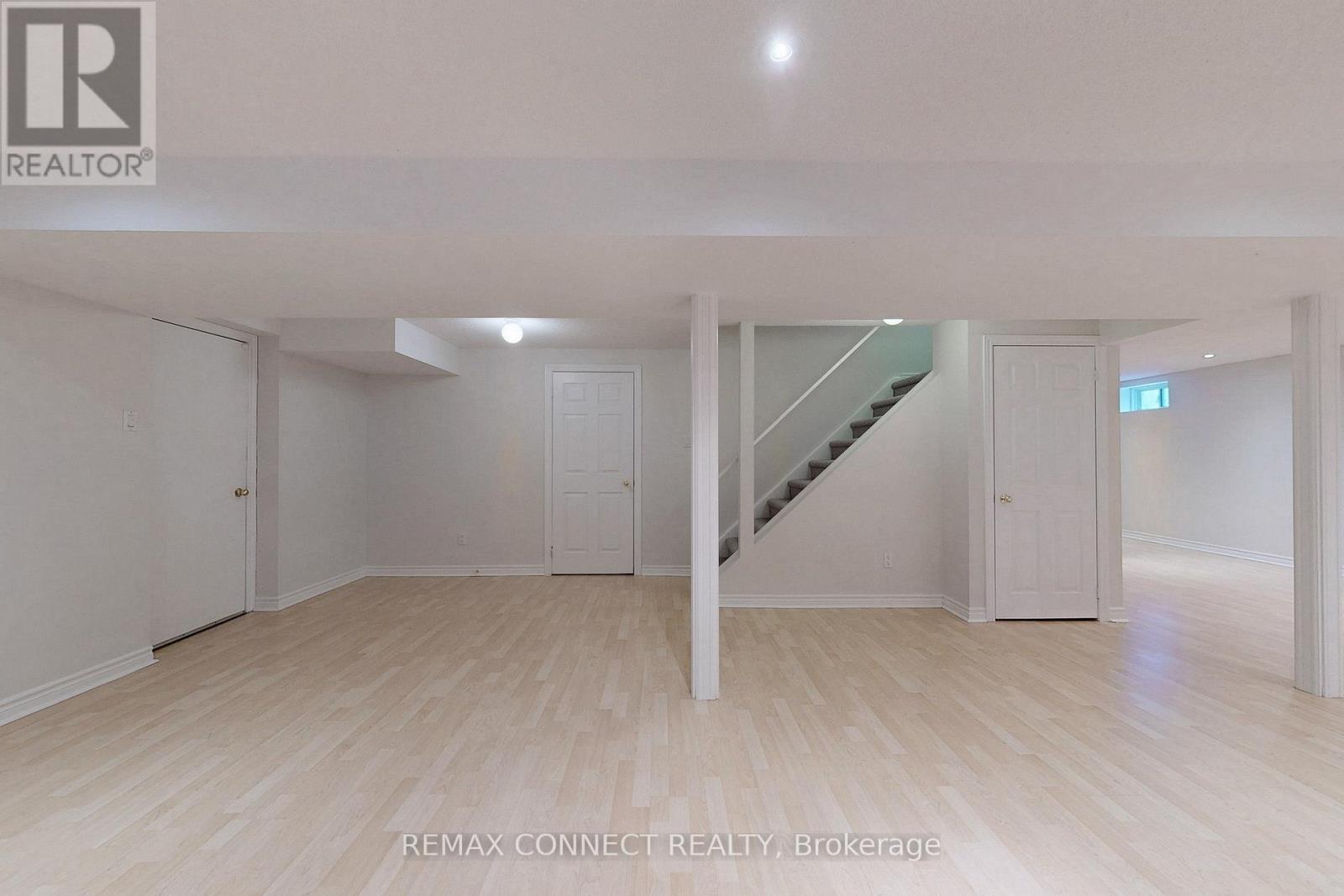 111 Dali Crescent, Toronto, Ontario  M1B 5Y3 - Photo 36 - E13032688